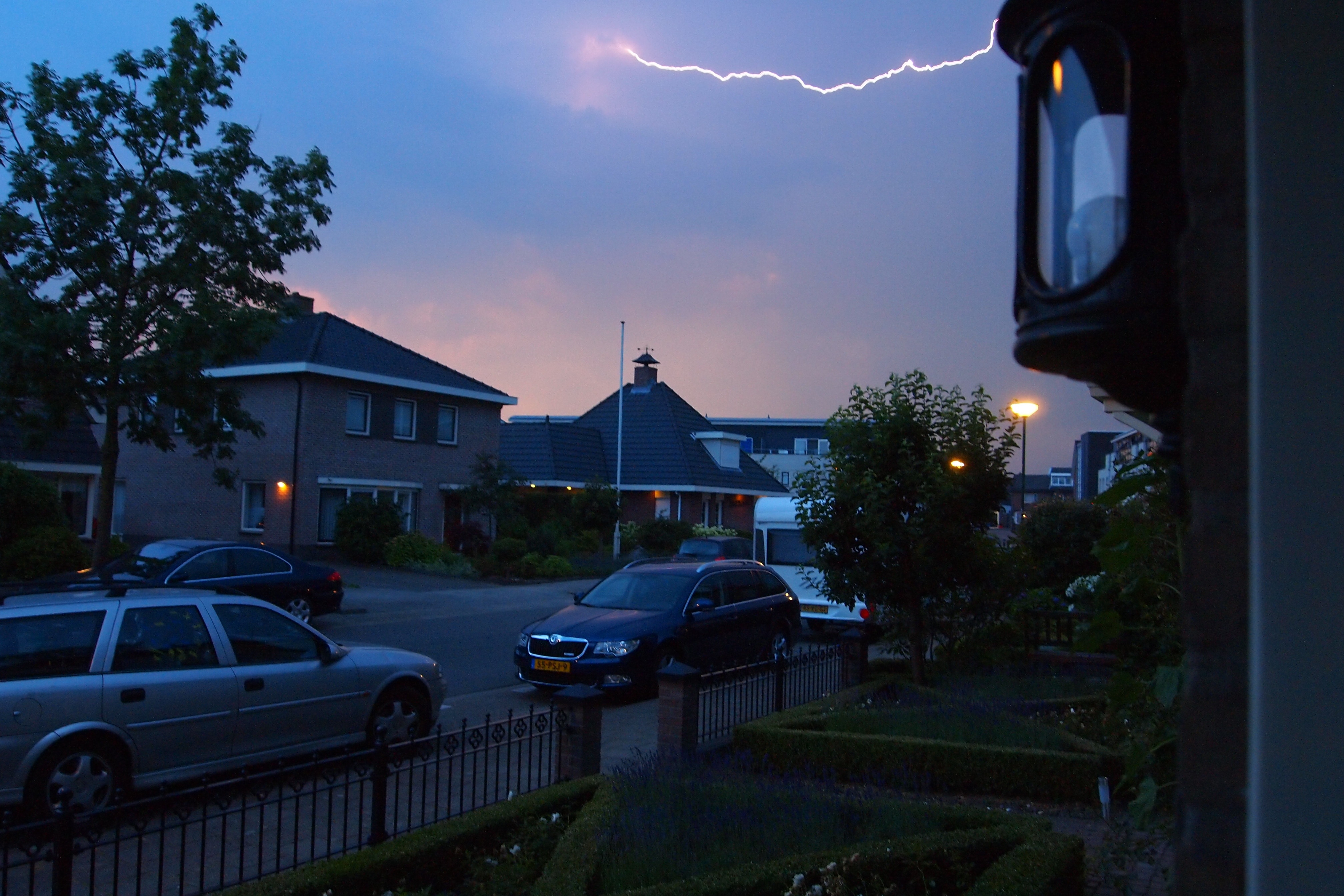 time lapse photo of lightning on sky