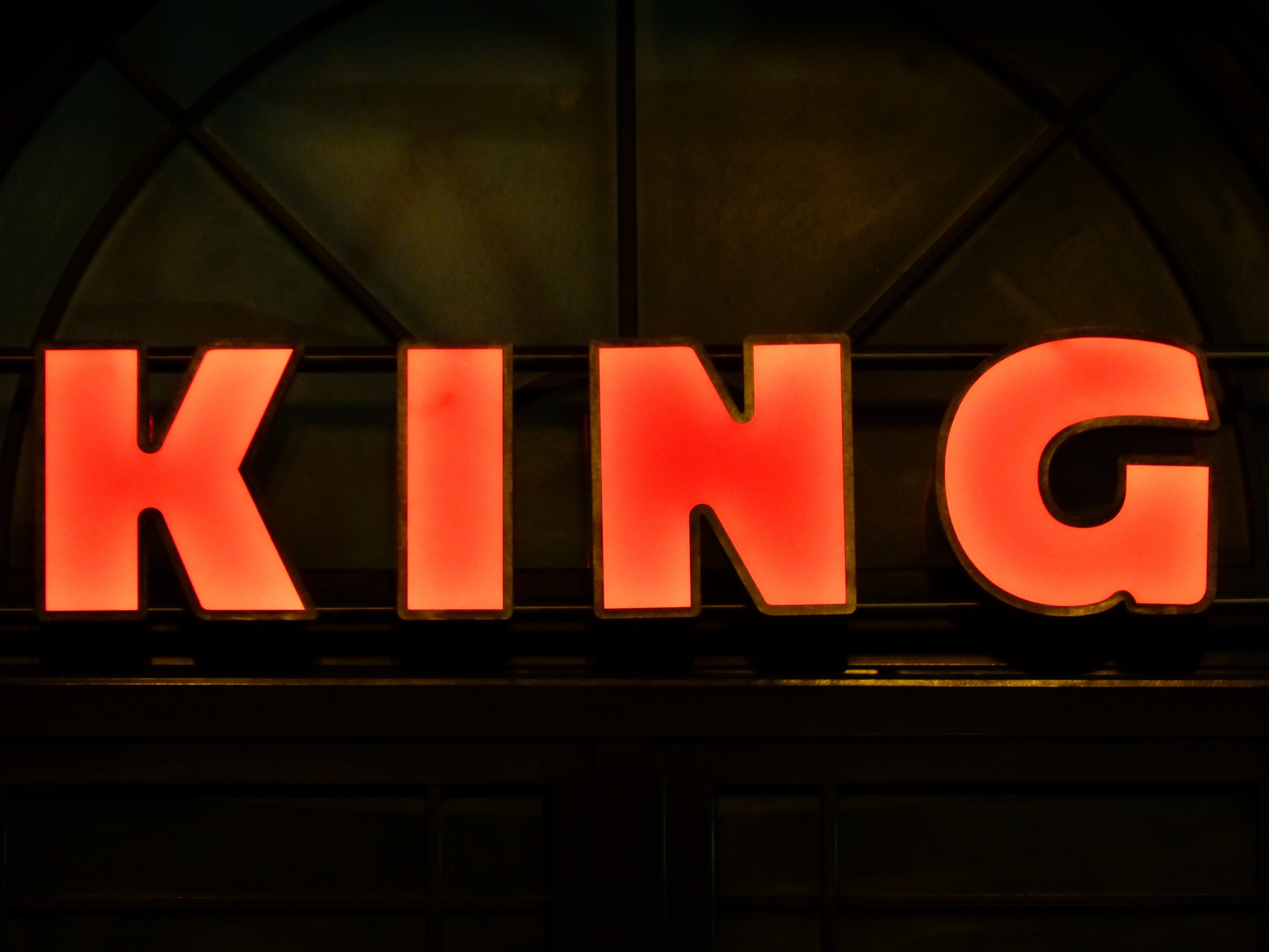 Neon Sign, King, Advertisement, Red, illuminated, communication
