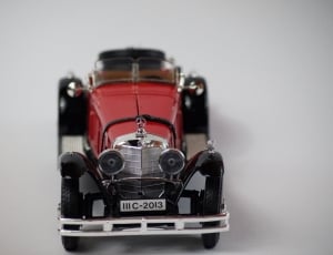black and red mercedes benz 3 c diecast scale model thumbnail