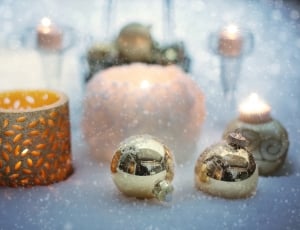 baubles and candle holder thumbnail