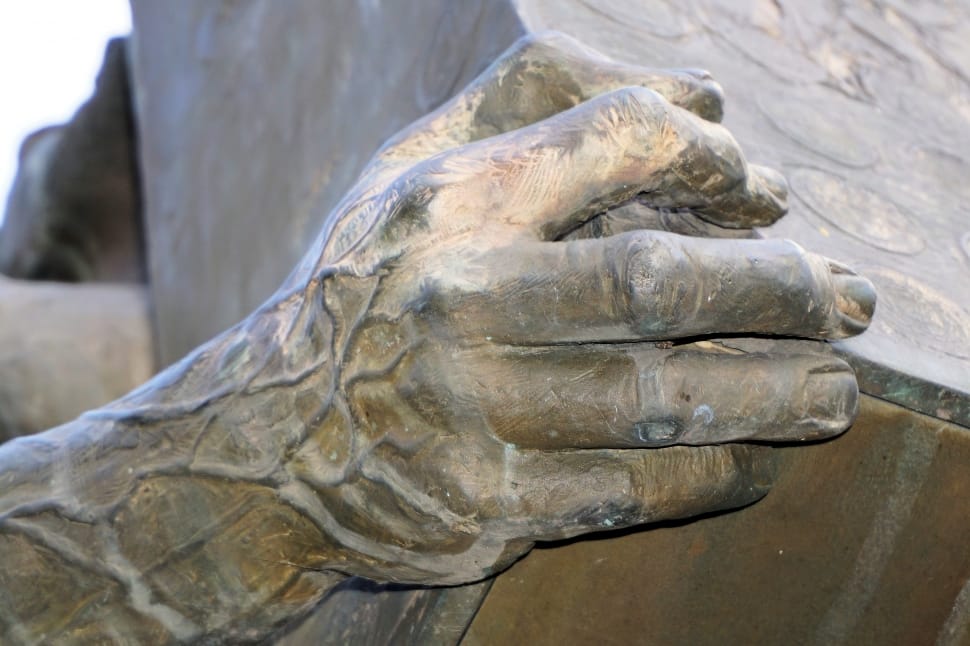 right hand statue preview
