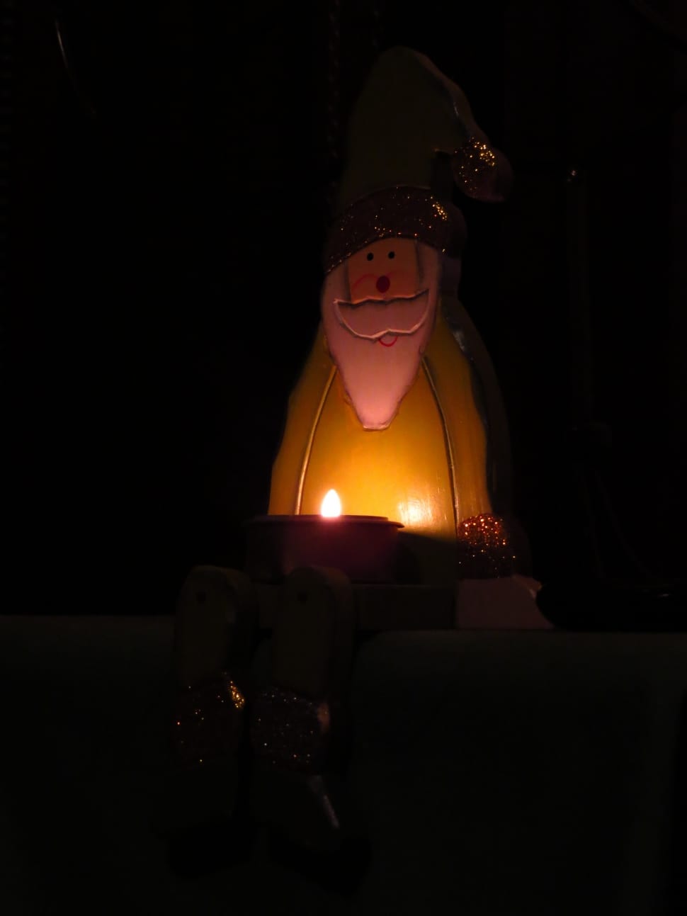santa claus sitting candle holder preview