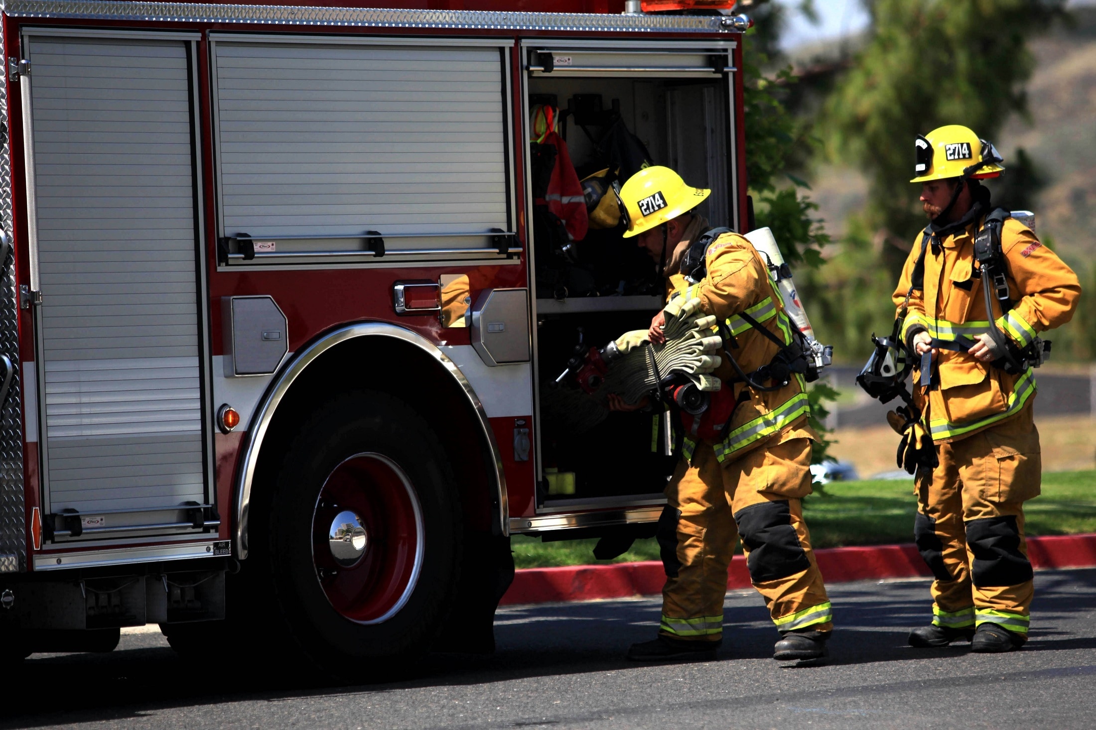 Fire Truck, Fire, Firefighters, danger, helmet