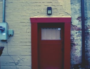 red wooden door thumbnail