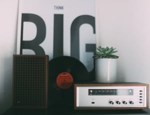 radio tuner and vinyl thumbnail