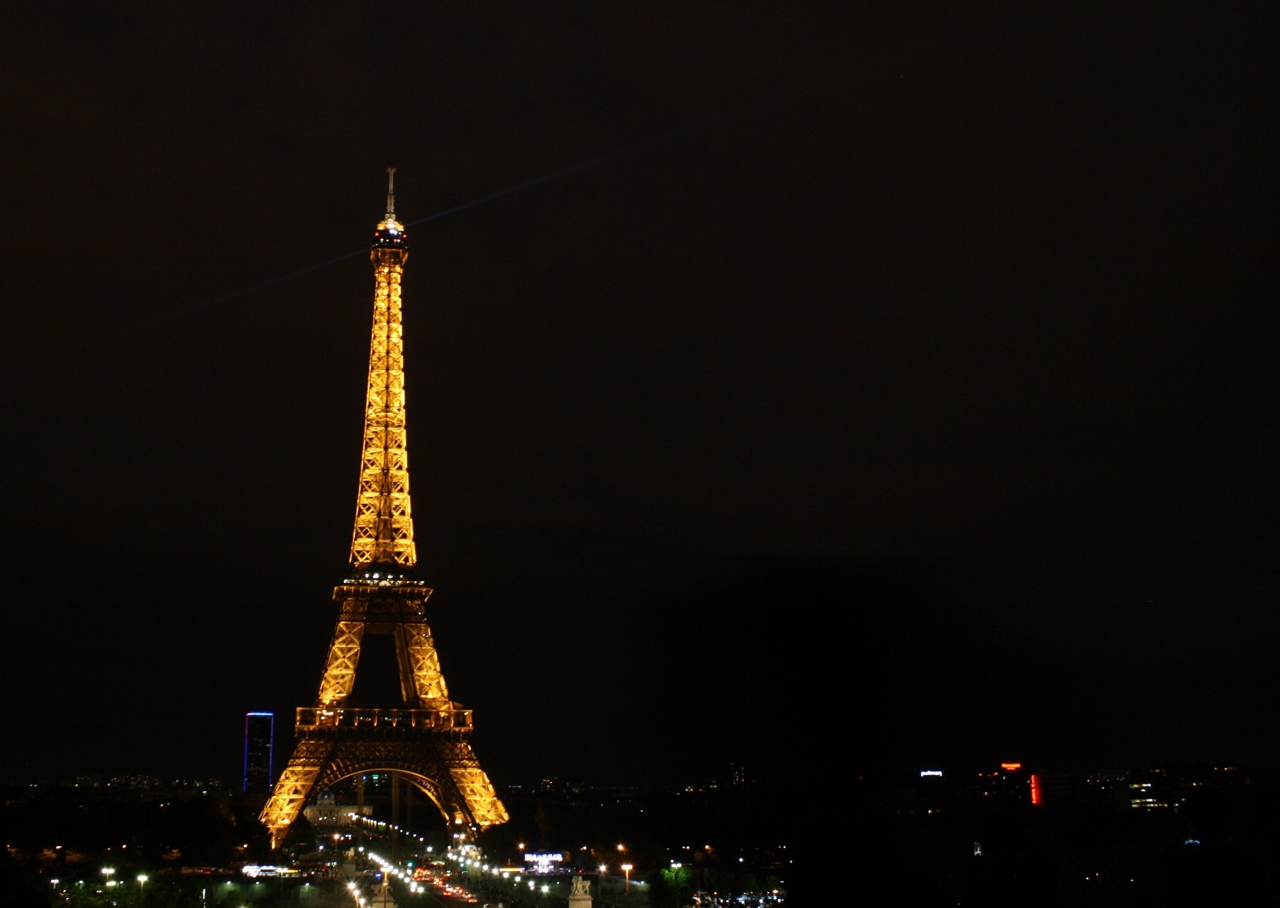eiffel tower