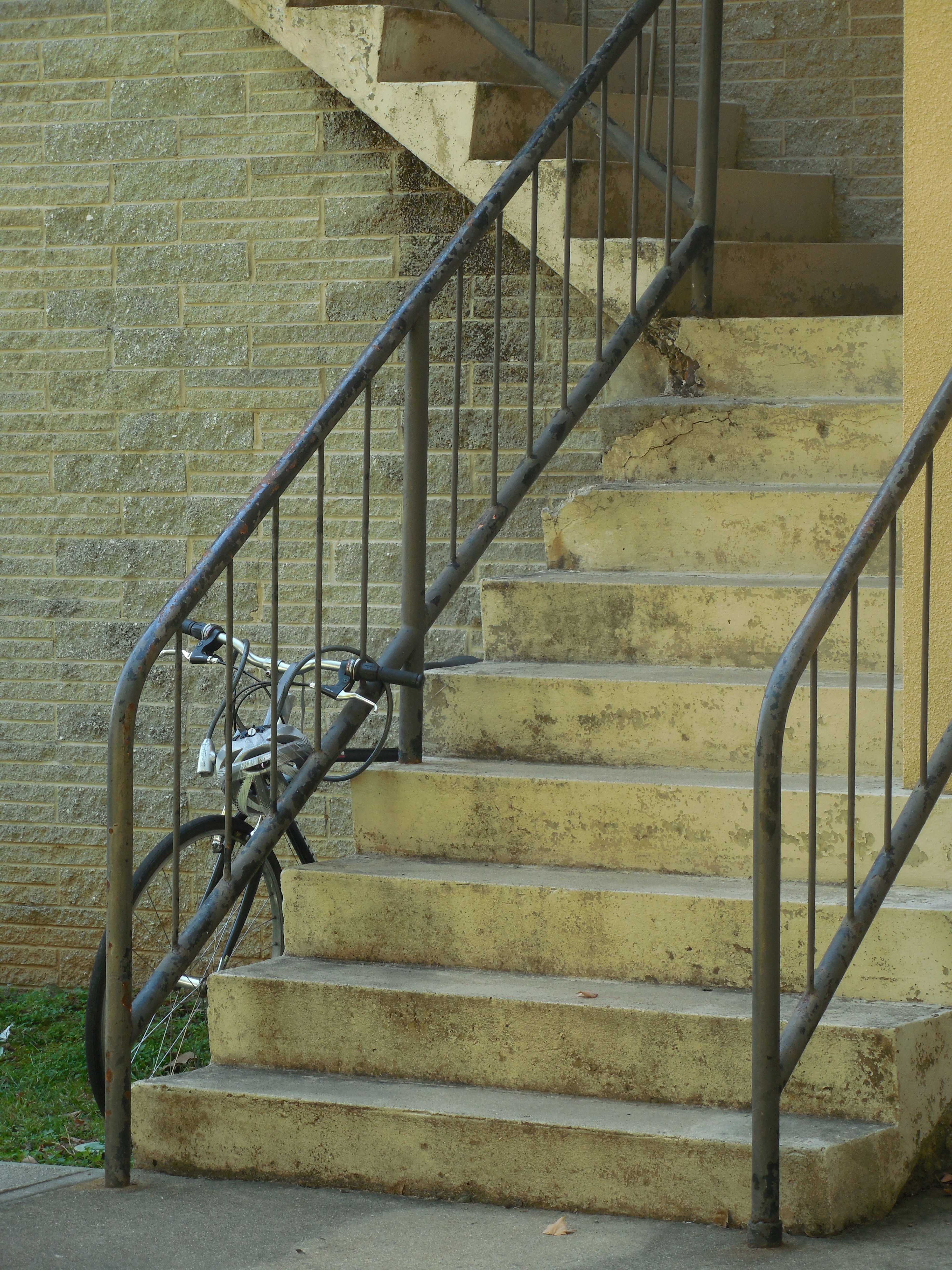 Lifestyle, Bicycle, Stairs, Building, steps, steps and staircases