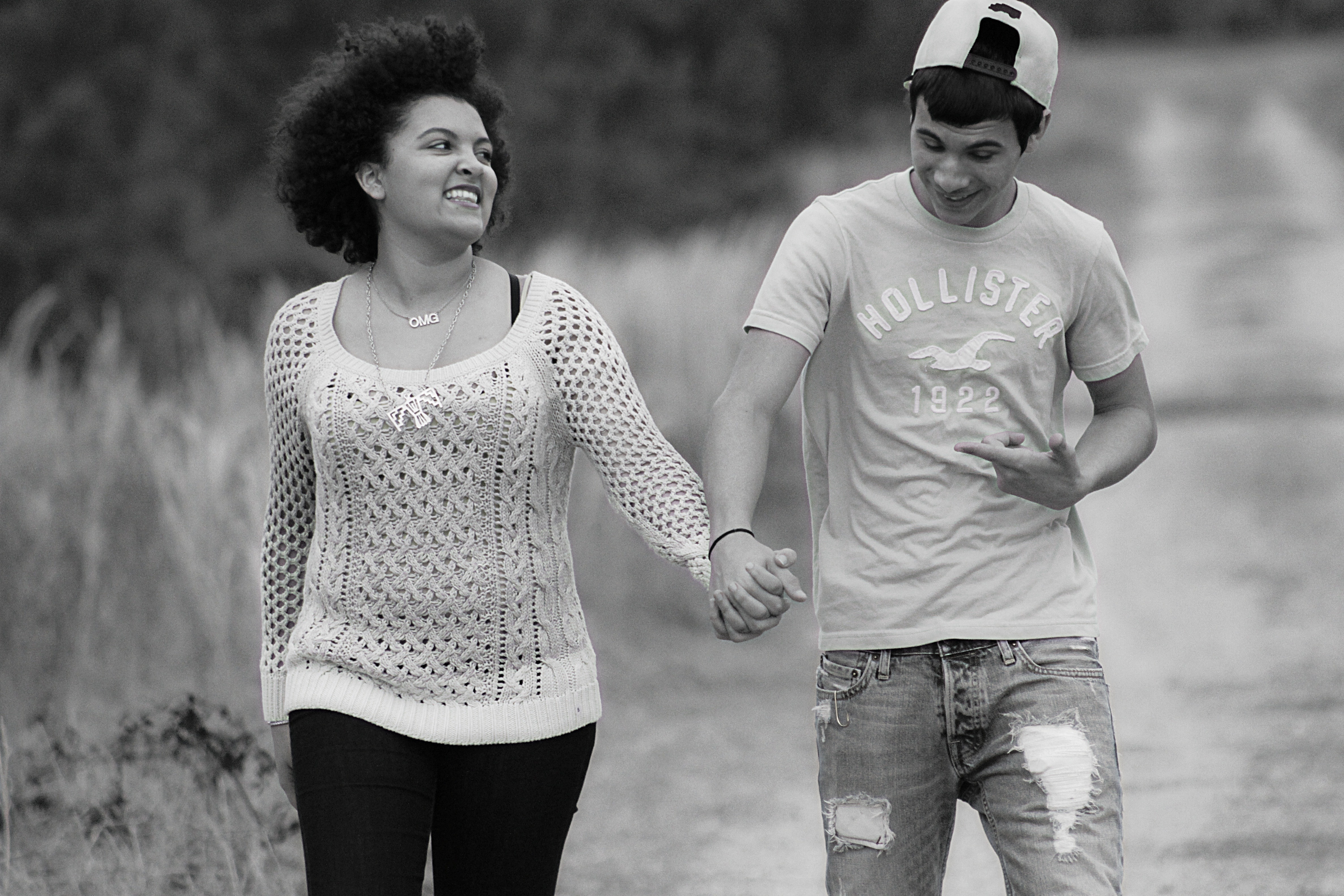 Grayscale Photo Of Couple Holding Hands Free Image Peakpx