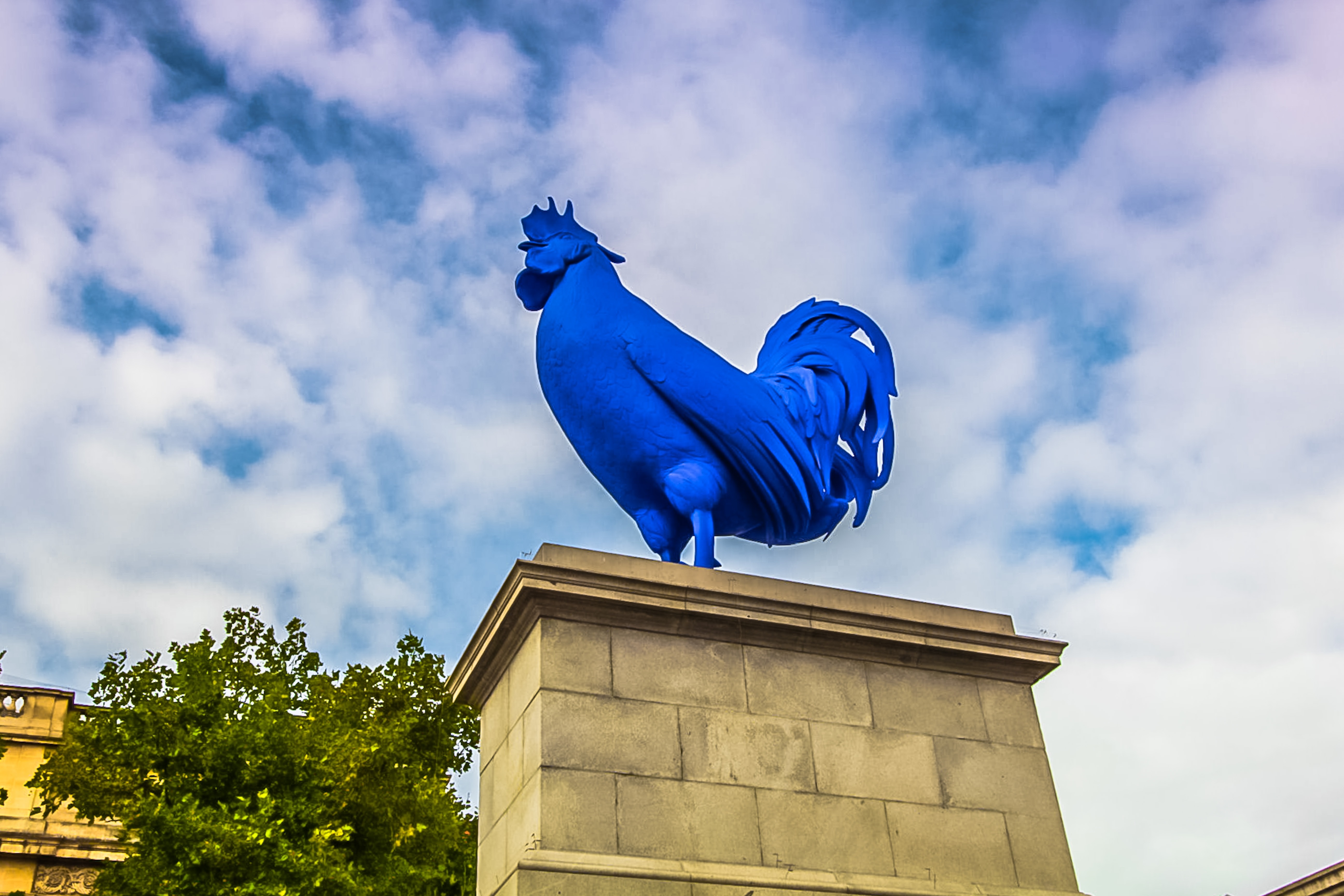 blue rooster concrete statue