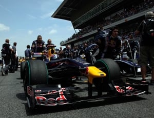 red black and yellow red bull f1 racing car thumbnail
