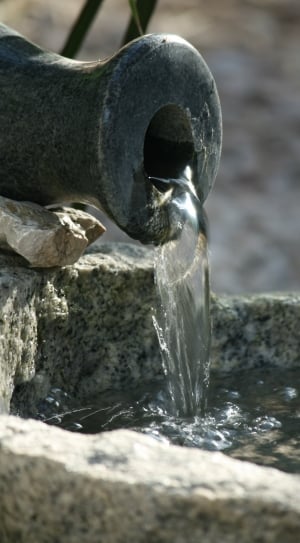 outdoor fountain closeup photo thumbnail