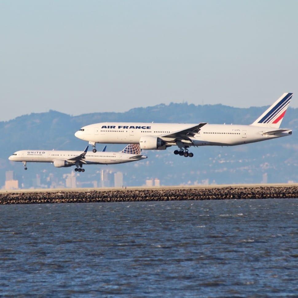 white air france airplance preview