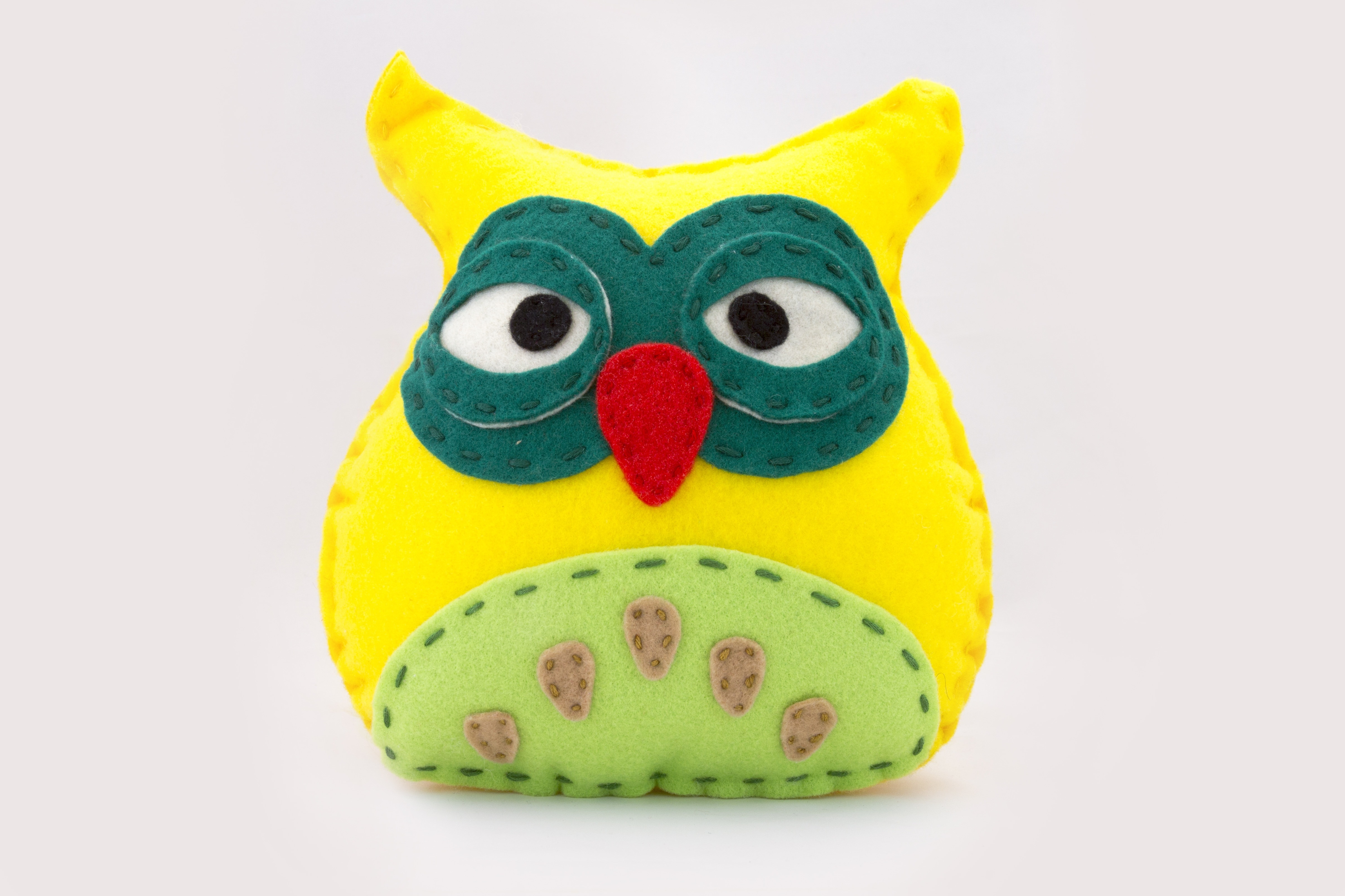 yellow owl sewed plush toy