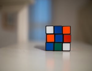 3 x 3 rubiks cube thumbnail