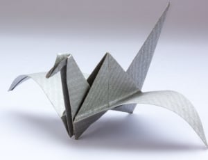 gray Tsuru origami thumbnail