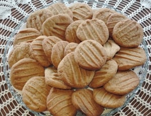 brown round cookie lot thumbnail
