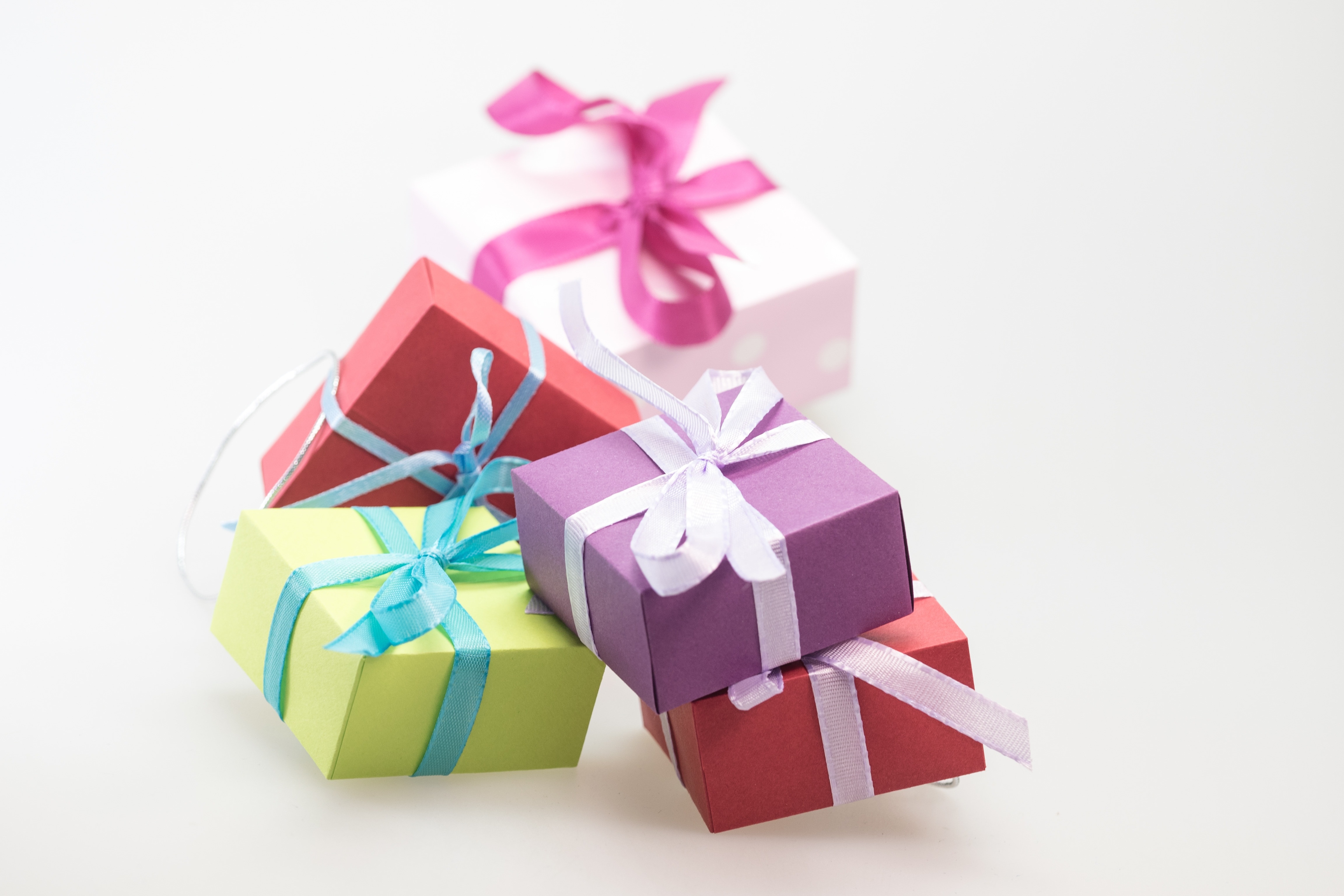 gift boxes ornament