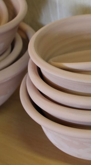 white ceramic bowl set thumbnail