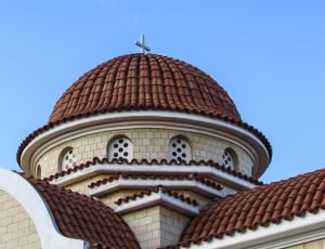 gray and brown roof cathedral thumbnail