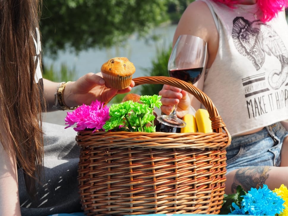 Picnic, Wine, Colors, Red Wine, Basket, basket, adult preview