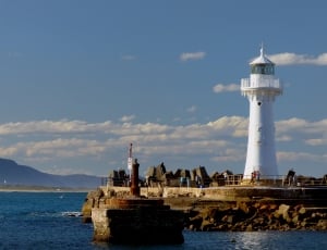 Wollongong Breakwater Lighthouse thumbnail