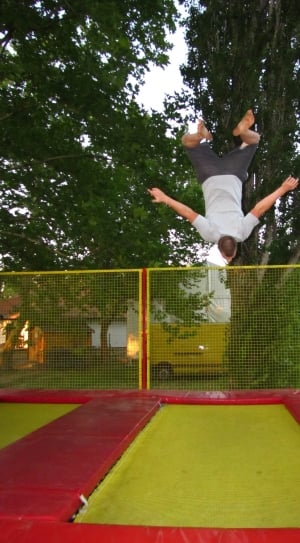 Go To, Trampoline, Sports, Bounce Man, motion, mid-air thumbnail