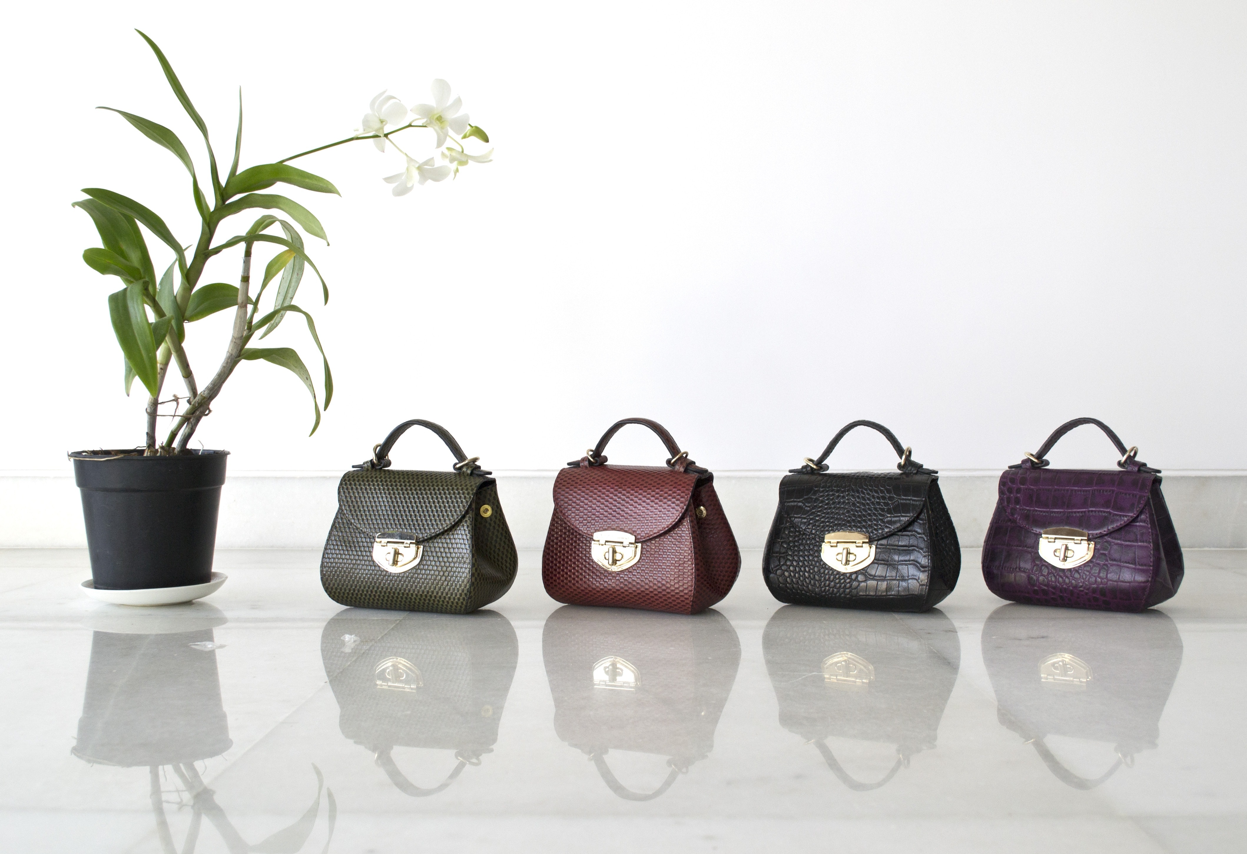 women's 4 leather handbag