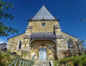Saint-Loup-Terrier, France, Church, history, religion thumbnail