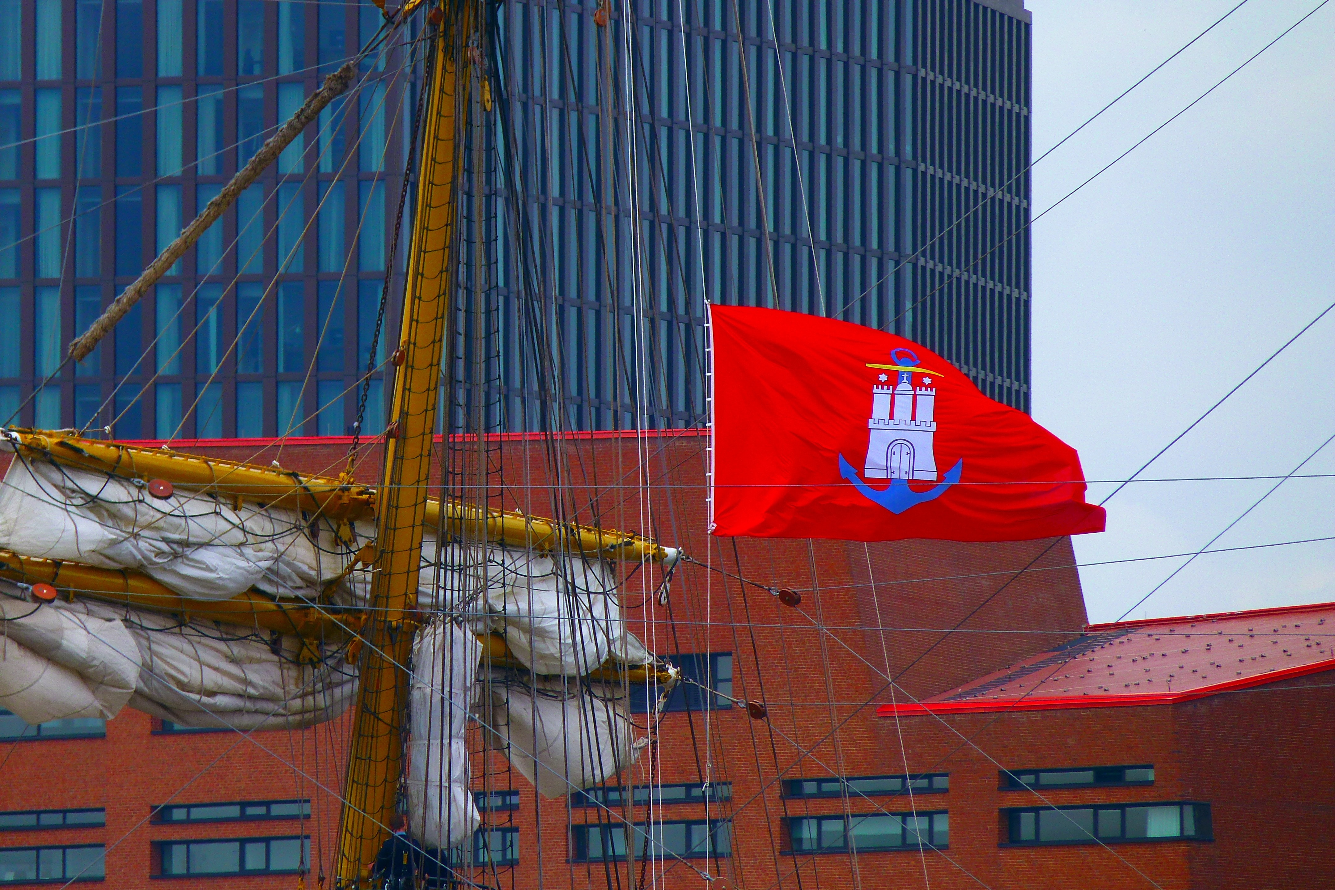 Flag, Ship, Hamburg, Sailing Vessel, Red, red, architecture