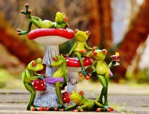 Frogs, Funny, Group, Figures, Mushrooms, focus on foreground, multi colored thumbnail