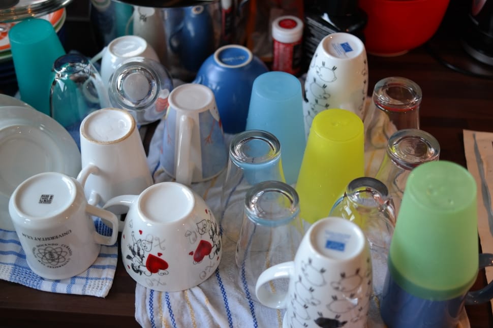 assorted ceramic mugs and drinking glasses preview