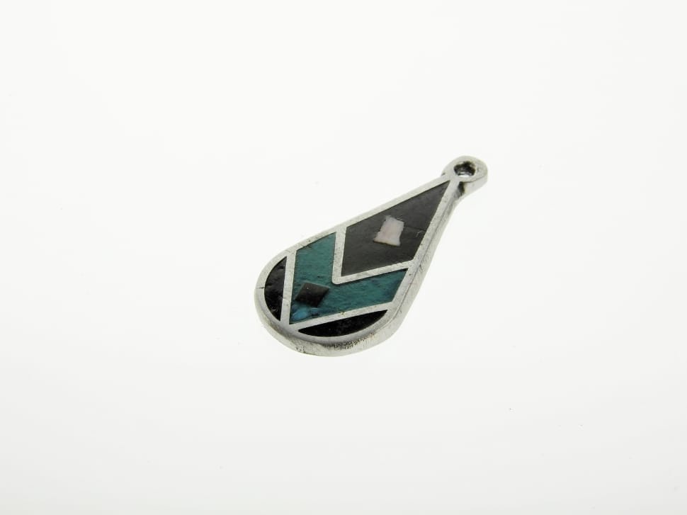 black and teal pendant preview