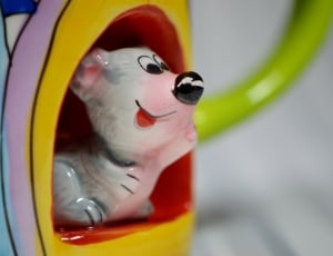 Funny, Mouse Hole, Porcelain, Mouse, close-up, multi colored thumbnail