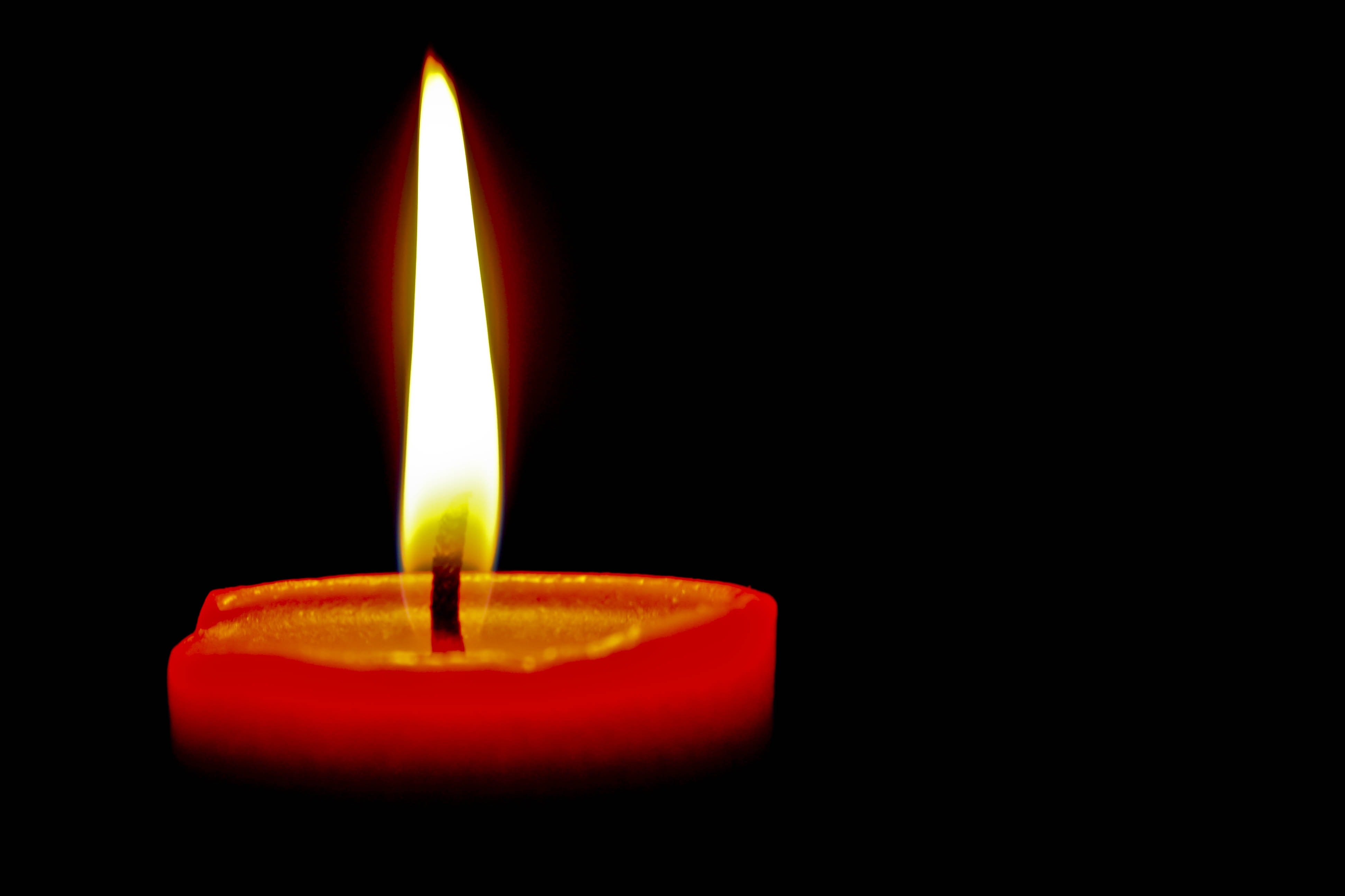 Свеча в честь погибших