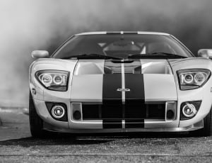 gray and black ford gt thumbnail
