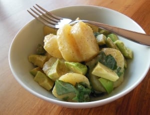 potato and green vegetable salad thumbnail