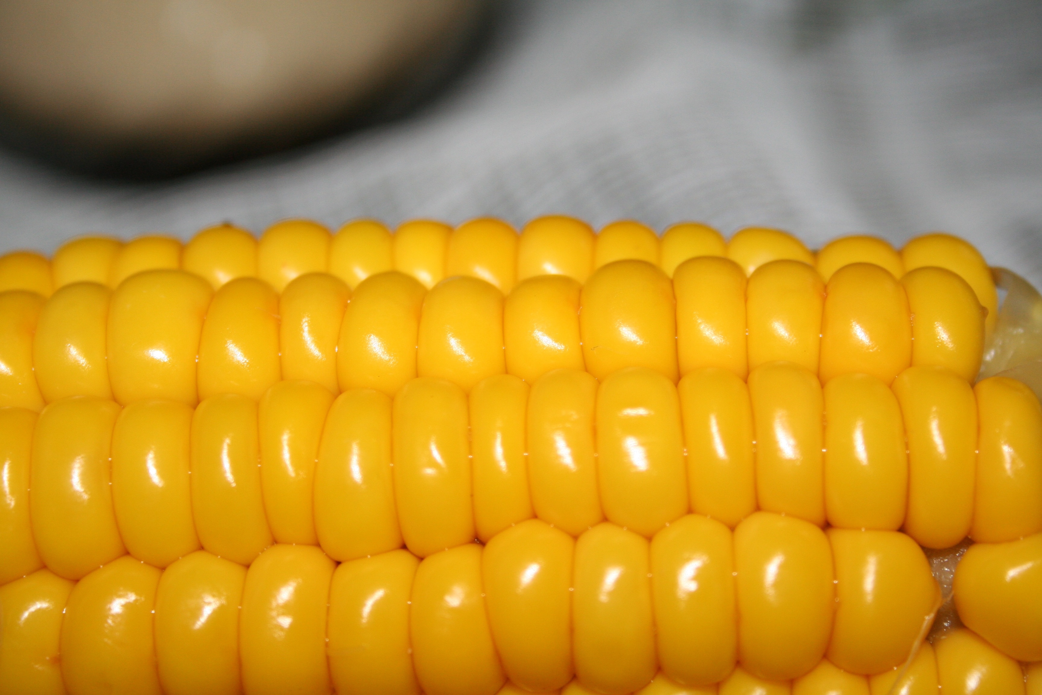 yellow corn hub