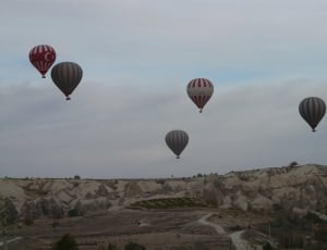 five air balloons flying thumbnail