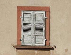 white wooden window thumbnail