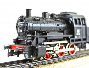 black train diecast model thumbnail