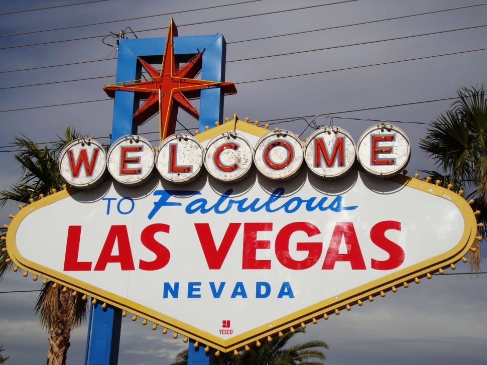 welcome to fabolous las vegas nevada lighted signage turn off preview