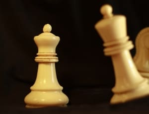 white chess piece thumbnail