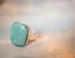 green gemstone silver ring thumbnail