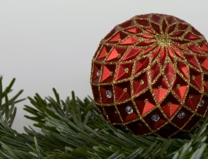 red and gold beaded bauble thumbnail