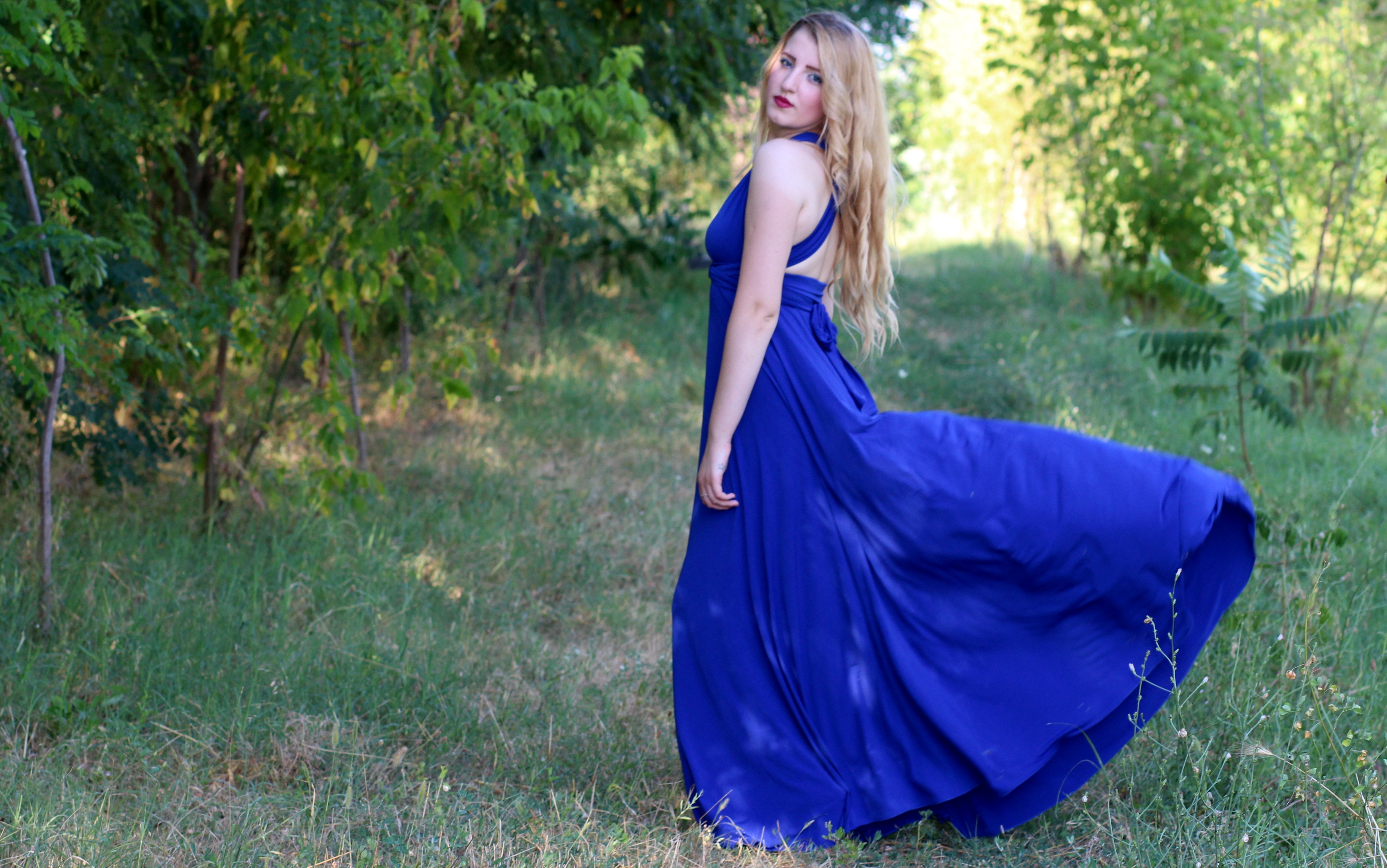 women's blue backless dress