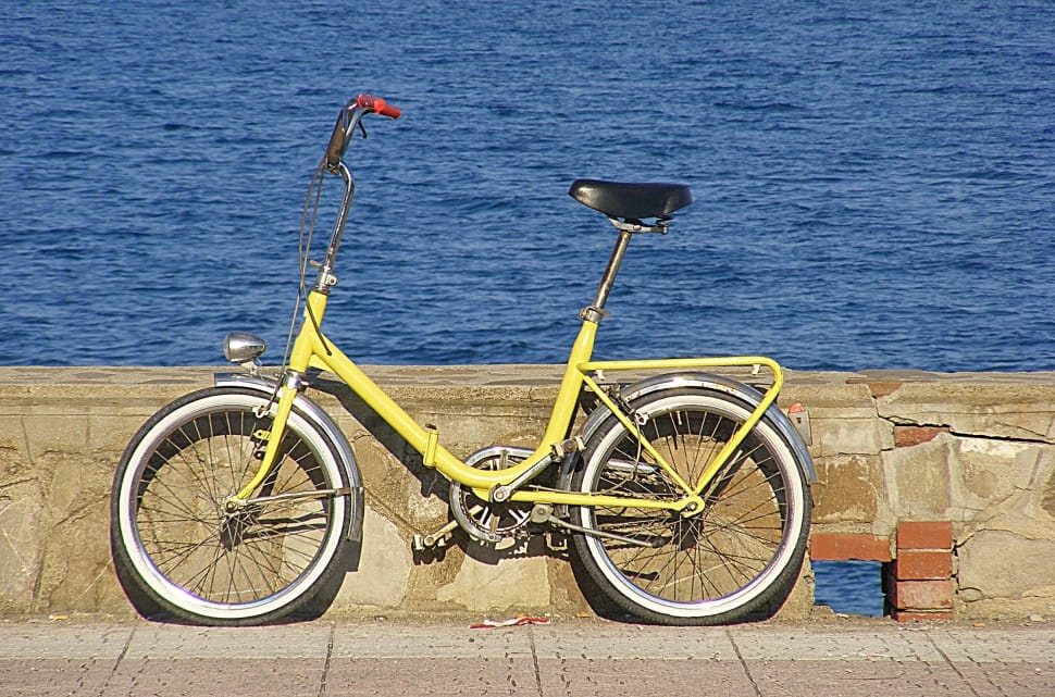 yellow bicycle preview