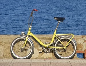 yellow bicycle thumbnail