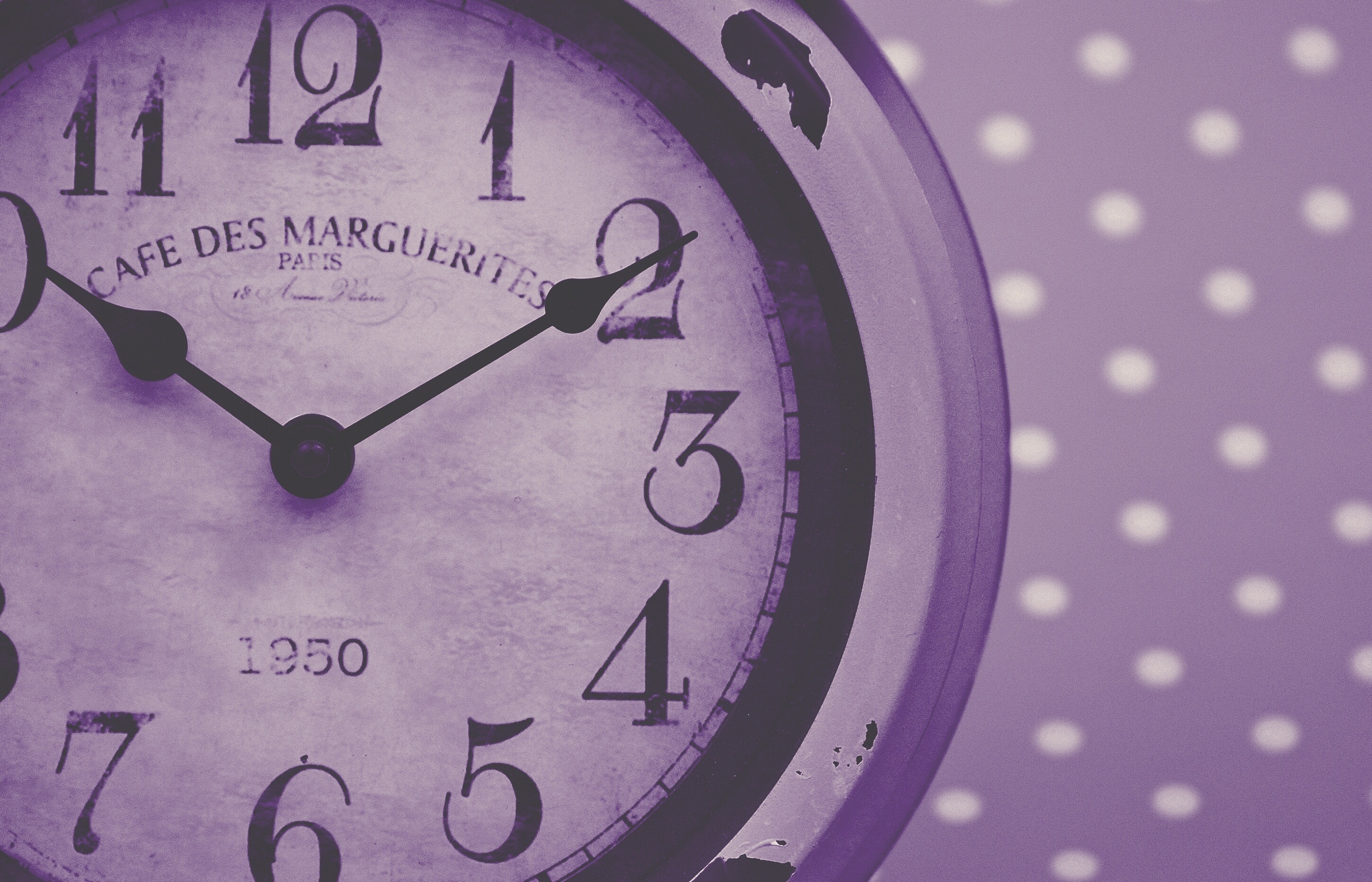 black and white cafe des marguerites analog clock