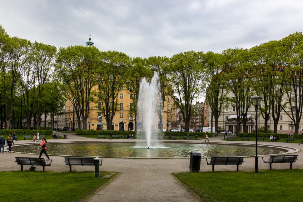 Royalty-Free photo: Concrete water fountain during daytime