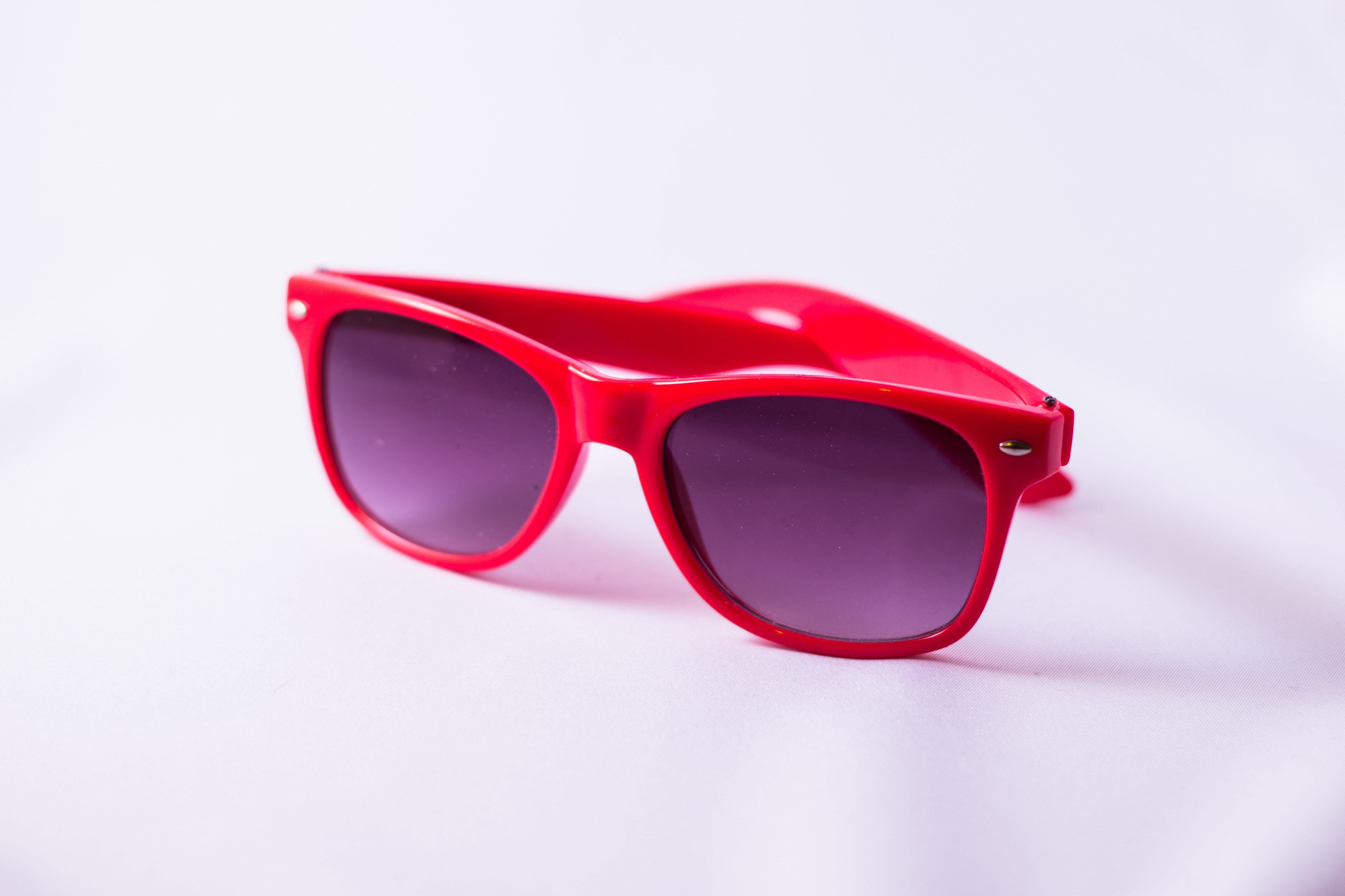 pink full frame purple lens wayfarer sunglasses